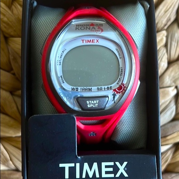 Timex Ironman Triathlon KONA special edition watch - Picture 4 of 4